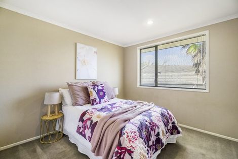 Photo of property in 8 Admiralty Rise, Gulf Harbour, Whangaparaoa, 0930