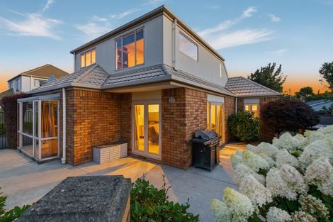 Photo of property in 2 Barossa Lane, Hoon Hay, Christchurch, 8025