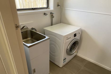 Photo of property in 10b Page Place, Hamilton East, Hamilton, 3216