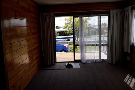 Photo of property in 14a Charles Road, Hannahs Bay, Rotorua, 3010