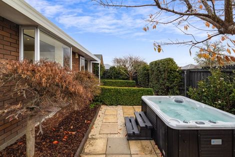 Photo of property in 1/68 Lowry Avenue, Redwood, Christchurch, 8051