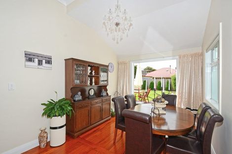 Photo of property in 6 Queen Street, Petone, Lower Hutt, 5012