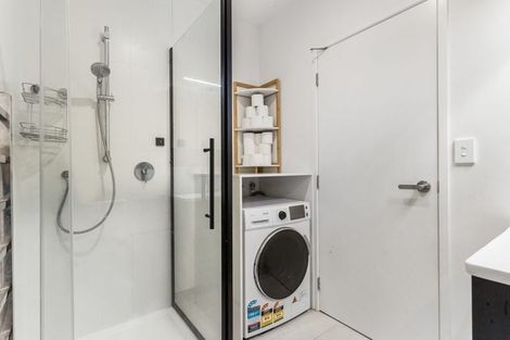 Photo of property in 14 Rara Lane, Manukau, Auckland, 2104