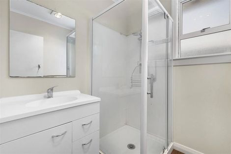 Photo of property in 9 Wilmot Street, Northcote, Christchurch, 8052