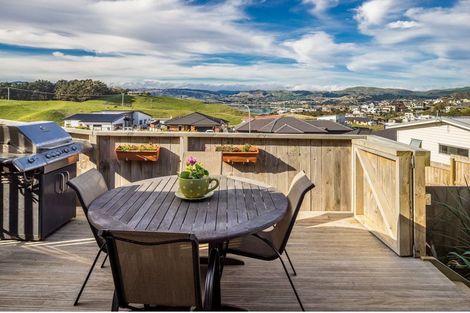 Photo of property in 44 Mo Street, Camborne, Porirua, 5026