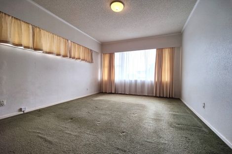 Photo of property in 9 Stansfield Place, Sunnyhills, Auckland, 2010