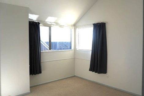 Photo of property in 33 Halladale Road, Papakowhai, Porirua, 5024