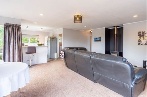 Photo of property in 66b Aorangi Road, Paraparaumu, 5032