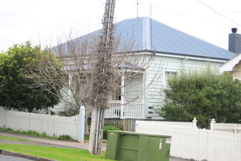 Photo of property in 37 Rimu Street, Helensville, 0800