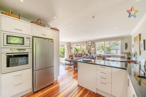 Photo of property in 48a Queens Grove, Hutt Central, Lower Hutt, 5010