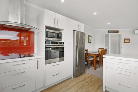 Photo of property in 64 Queens Drive, Saint Kilda, Dunedin, 9012
