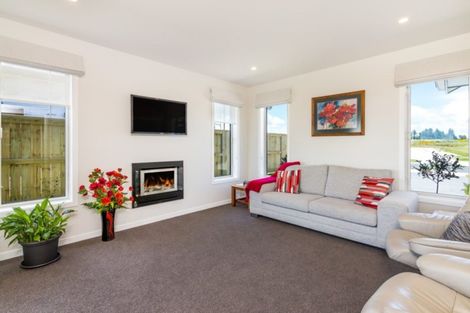 Photo of property in 11 Raupo Crescent, Wharewaka, Taupo, 3330