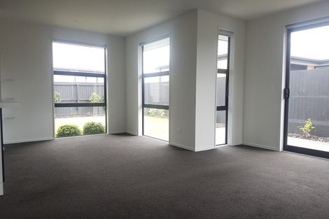 Photo of property in 22 Flint Road, Rolleston, 7614