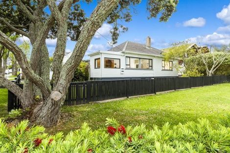 Photo of property in 2/7 Egremont Street, Belmont, Auckland, 0622