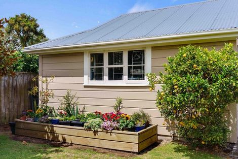 Photo of property in 3 Wedgewood Grove, Raumati Beach, Paraparaumu, 5032