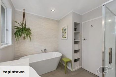 Photo of property in 8 Christie Street, Forest Lake, Hamilton, 3200