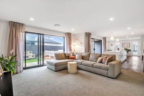 Photo of property in 13 Stackwood Avenue, Woodend, 7610