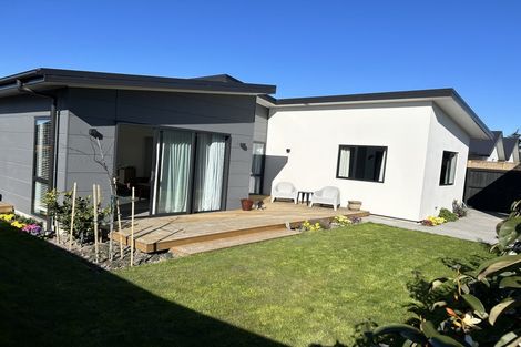 Photo of property in 20 Forge Close, Halswell, Christchurch, 8025