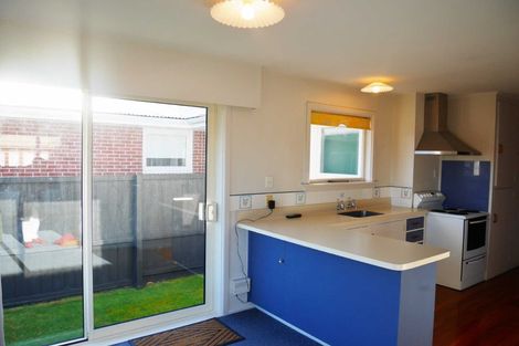 Photo of property in 2/4 Lansbury Avenue, Strowan, Christchurch, 8052
