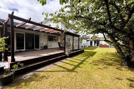 Photo of property in 15 Deepdale Street, Burnside, Christchurch, 8053