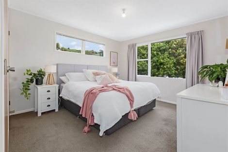 Photo of property in 5 Spey Place, Papakowhai, Porirua, 5024