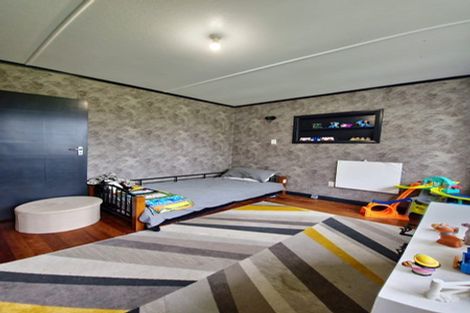 Photo of property in 11 Terrace Street, Marton, 4710