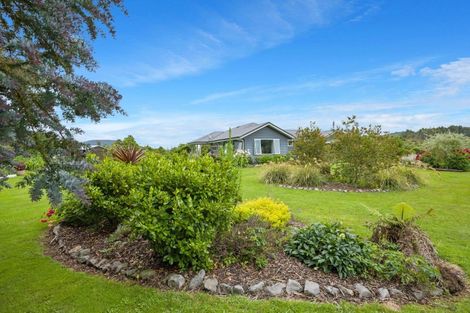 Photo of property in 26 Lacebark Drive, Kinloch, Taupo, 3377