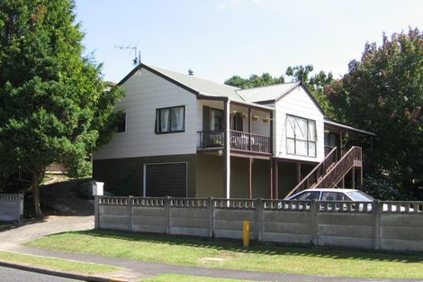 Photo of property in 24 Wilkinson Way, Browns Bay, Auckland, 0630