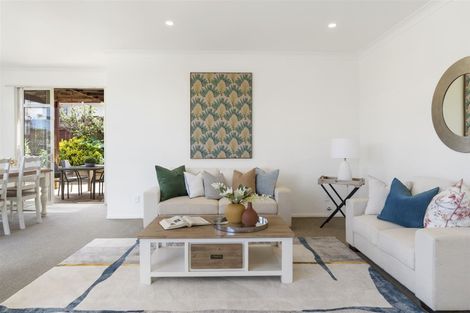 Photo of property in 5 Kentia Way, Somerville, Auckland, 2014