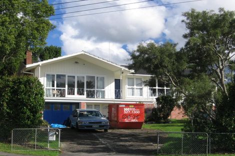 Photo of property in 292 Glengarry Road, Glen Eden, Auckland, 0602