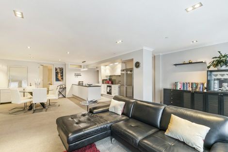 Photo of property in Bellagio Apartments, 1a/39 Taranaki Street, Te Aro, Wellington, 6011