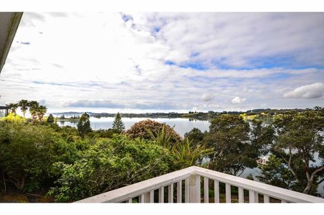 Photo of property in 28 Rangitane Loop Road, Kerikeri, 0294