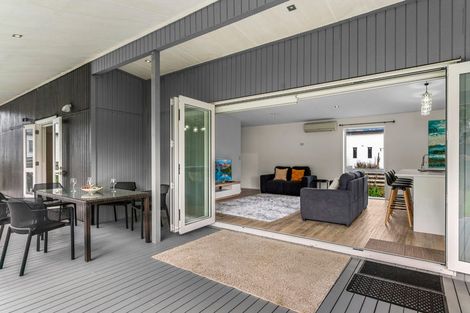 Photo of property in 4 Te Whai Street, Mangawhai Heads, Mangawhai, 0505