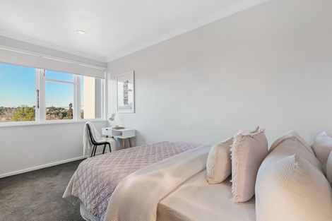 Photo of property in 4 Nutsey Avenue, Northcote, Auckland, 0627