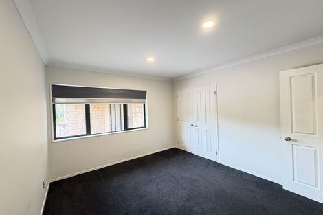 Photo of property in 30 Foster Road, Kumeu, 0891