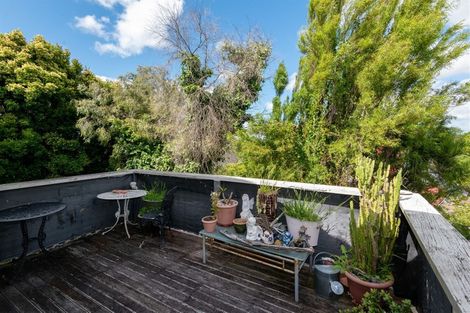 Photo of property in 2/35 Birman Close, Half Moon Bay, Auckland, 2012