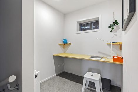 Photo of property in 16a Rarangi Way, Owhiro Bay, Wellington, 6023