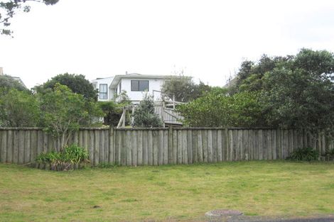 Photo of property in 108 Ocean Beach Road, Tairua, 3508