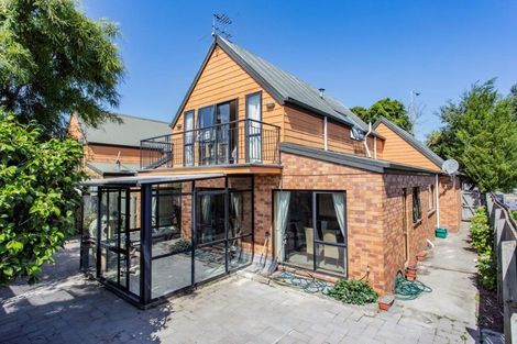 Photo of property in 1/111 Lincoln Road, Addington, Christchurch, 8024