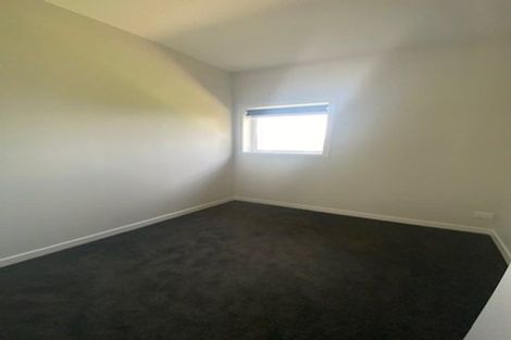 Photo of property in 30/30 Adventure Drive, Whitby, Porirua, 5024