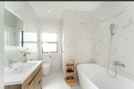Photo of property in 11c Addison Street, Blockhouse Bay, Auckland, 0600