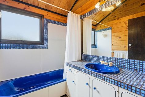 Photo of property in 34 Cambridge Street, Pahiatua, 4910