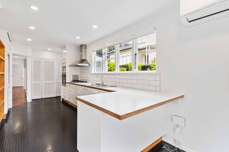 Photo of property in 26 Clifton Road, Herne Bay, Auckland, 1011