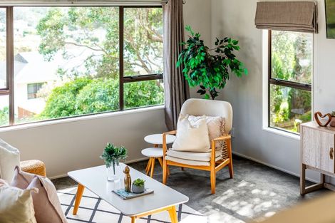 Photo of property in 99 Leeward Drive, Whitby, Porirua, 5024