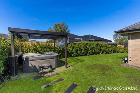 Photo of property in 62 Aroha Street, Pegasus, 7612