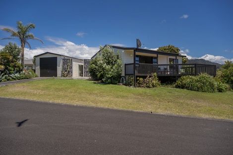 Photo of property in 1 Norfolk Place, Tairua, 3508