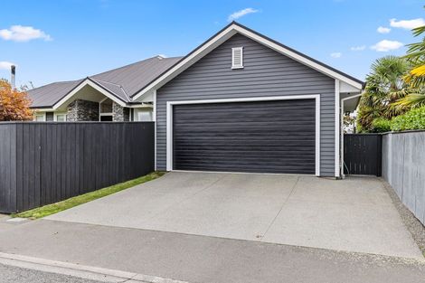 Photo of property in 95 Office Road, Merivale, Christchurch, 8014