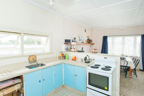 Photo of property in 19 Loisel Street, Riverdale, Gisborne, 4010