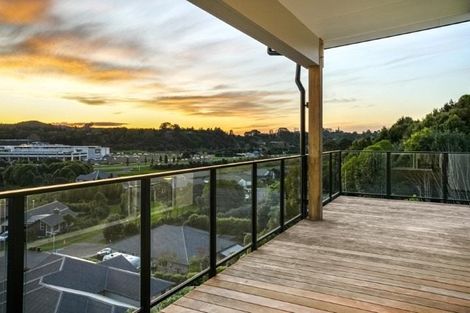 Photo of property in 15 Gyle Place, Pyes Pa, Tauranga, 3112