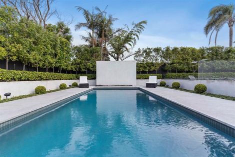 Photo of property in 12 Clifton Road, Hauraki, Auckland, 0622